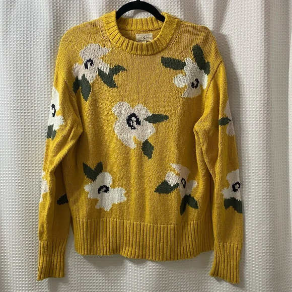 L&G Floral Crew Sweater - Picture 1 of 6